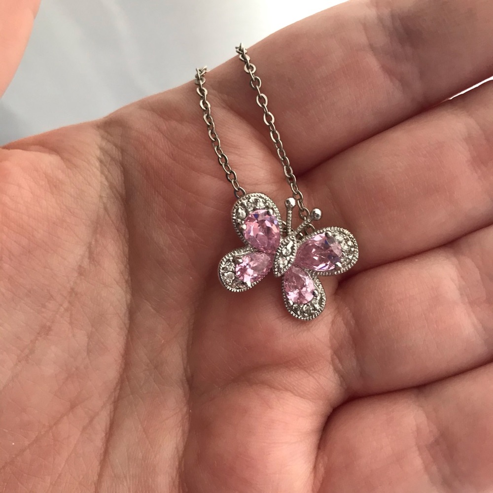 (FREE WHEN BUNDLED) Butterfly Necklace